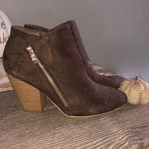 NWOT Booties - Size 9